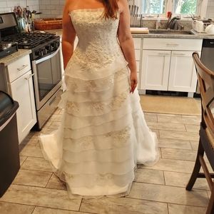 Oleg Cassini Bridal Dress